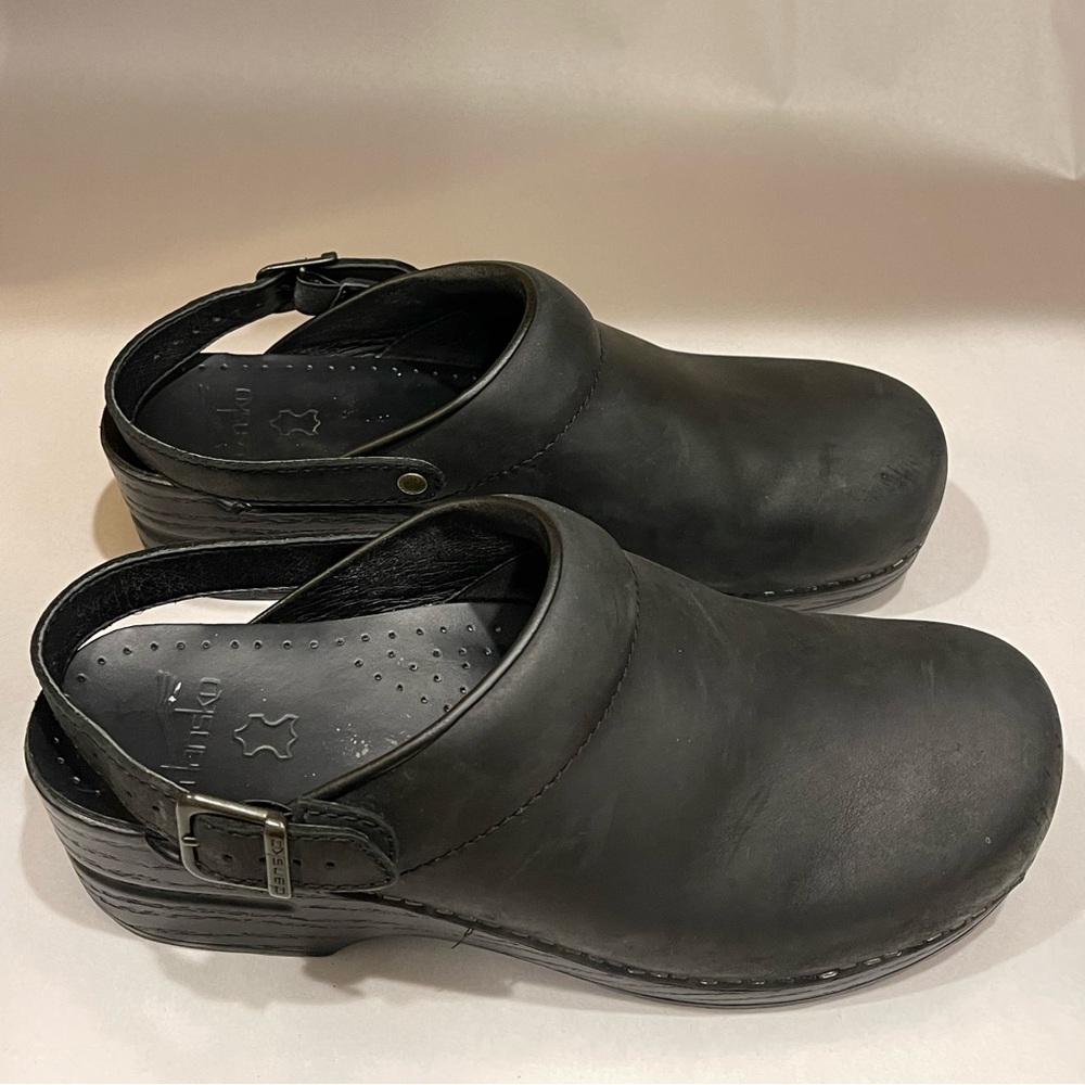 Dansko Women's Ingrid Oiled Black